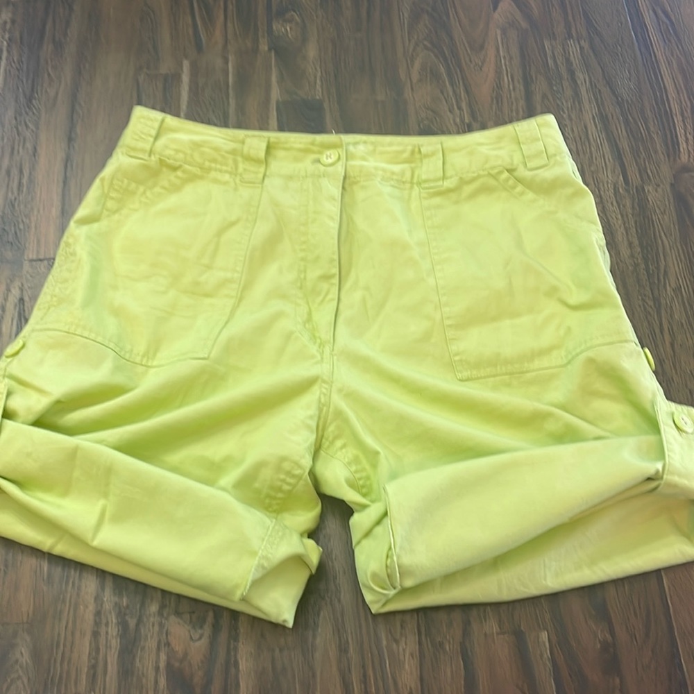 Khakis lt green shorts size 10